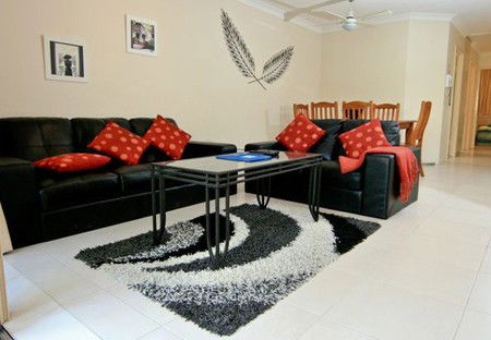 Miami Beachside Apartments - Accommodation in Brisbane 4