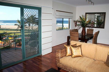 Currumbin Sands On The Beach - Accommodation in Brisbane 0
