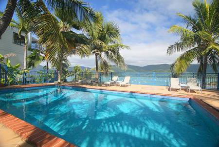 Coral Point Lodge - Accommodation in Brisbane 1