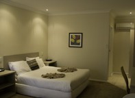 Lincoln Cottage Motor Inn - Accommodation in Brisbane 1