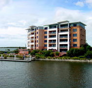 The Jetty Apartments - Accommodation in Brisbane