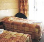Tenterfield Bowling Club Motor Inn - Accommodation in Brisbane