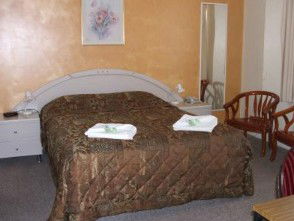 Chadstone Executive Motel And Serviced Apartments - Accommodation in Brisbane 2
