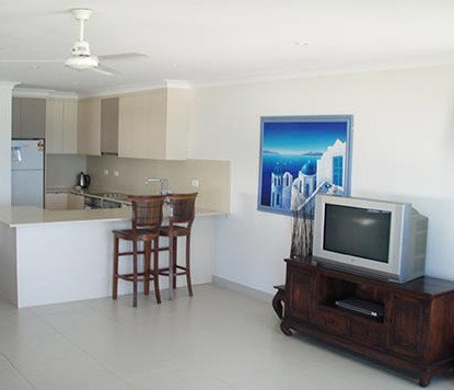 Paros On The Beach - Accommodation in Brisbane 1