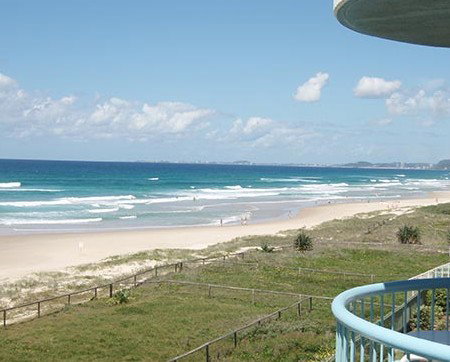 Paros On The Beach - Accommodation in Brisbane 2