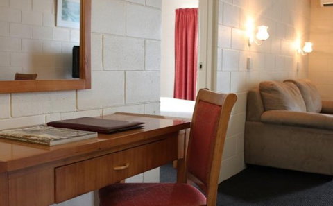Luma Luma Holiday Apartments - Accommodation in Brisbane 3