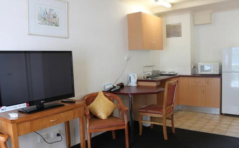 Luma Luma Holiday Apartments - Accommodation in Brisbane 4