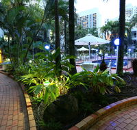 St Tropez Holiday Apartments - Accommodation in Brisbane