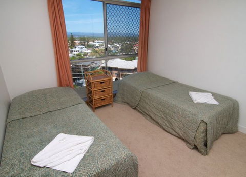 Foreshore Apartments, Mermaid Beach - Accommodation in Brisbane 5