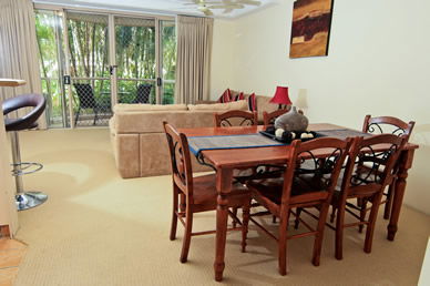 Miami Beachside Apartments - Accommodation in Brisbane 8