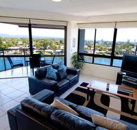 Surfers Hawaiian - Accommodation in Brisbane
