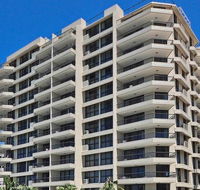 Clubb Coolum Beach - Accommodation in Brisbane