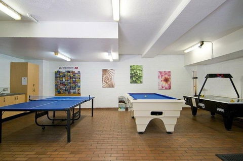 Headland Gardens Holiday Apartments - Accommodation in Brisbane 3