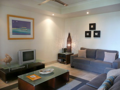 Bermuda Villas - Accommodation in Brisbane 3
