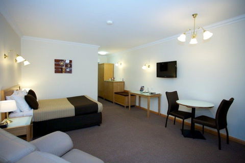 Best Western Golden Grain Motor Inn - Accommodation in Brisbane 1