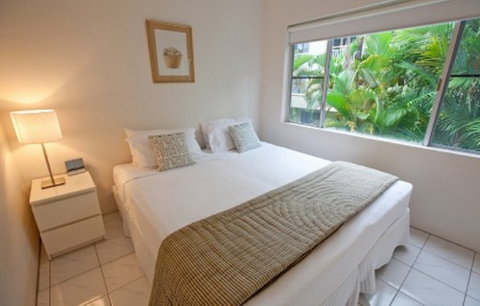 Driftwood Mantaray On Macrossan - Accommodation in Brisbane 2