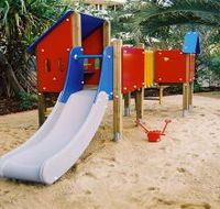 Chateau Beachside - Accommodation in Brisbane