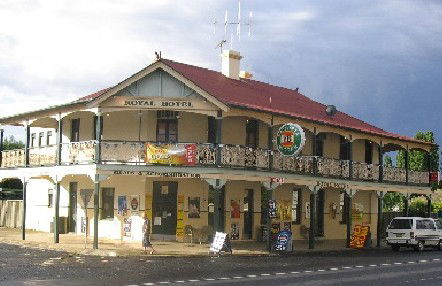 Royal Hotel Mandurama - Accommodation in Brisbane 0