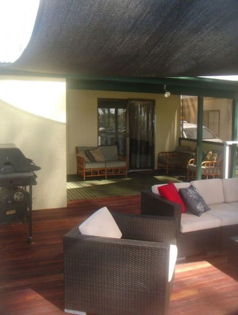 Eleven From The Left - Accommodation in Brisbane 3