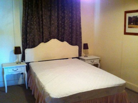 Eleven From The Left - Accommodation in Brisbane 5