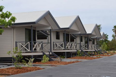 Barcaldine Motel & Villas - Accommodation in Brisbane 1
