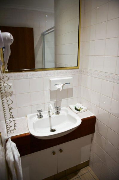 Cousins Motor Inn - Accommodation in Brisbane 13