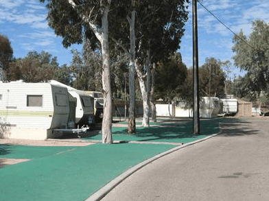 Office Beach Caravan Park - thumb 2