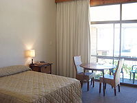 Coonawarra Motor Lodge Motel - Accommodation in Brisbane 2