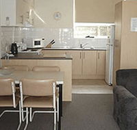 Glenelg Holiday Apartments-Corfu - Accommodation in Brisbane