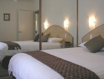 Bay Beach Motel - Accommodation in Brisbane 0