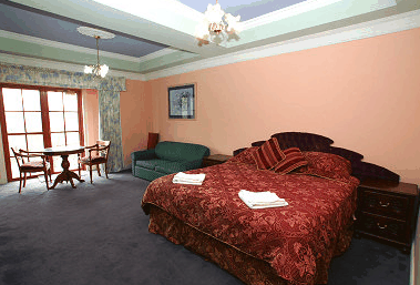 Hatchers Manor - Accommodation in Brisbane