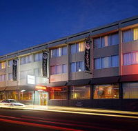 Sandors On The Park - Accommodation in Brisbane