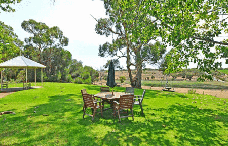 Currency Creek Winery - Accommodation in Brisbane 1