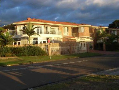 Lake Haven Motor Inn - Accommodation in Brisbane 0