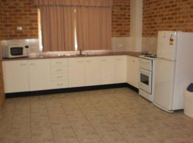 Lake Haven Motor Inn - Accommodation in Brisbane 2