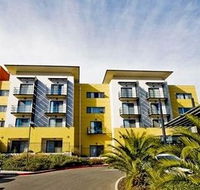 Quality Hotel Woden - Accommodation in Brisbane