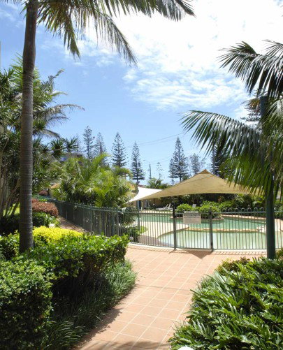 Beachcomber Resort - Accommodation in Brisbane 1