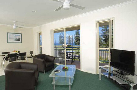 Beachcomber Resort - Accommodation in Brisbane 2
