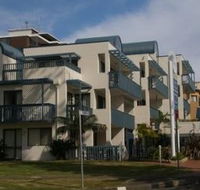 Beach House Holiday Apartments - Accommodation in Brisbane