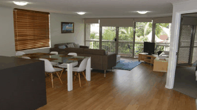 Sanctuary Beach Resort - Accommodation in Brisbane