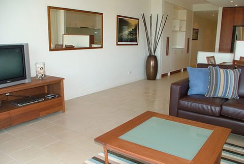 Space Holiday Apartments - Accommodation in Brisbane 1