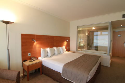 Quality Hotel Gateway Devonport - Accommodation in Brisbane 3