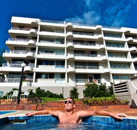 SURFERS CHALET HOLIDAY APARTMENTS - Accommodation in Brisbane