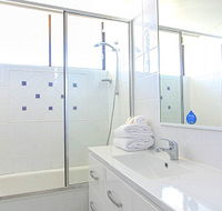 Seacrest Beachfront Holiday Apartments - Accommodation in Brisbane