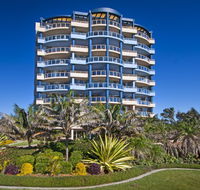 Beaches International - Accommodation in Brisbane