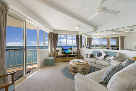 Riviere On Golden Beach - Accommodation in Brisbane 3