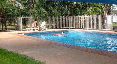 Shady Lane Tourist Park - Accommodation in Brisbane 2