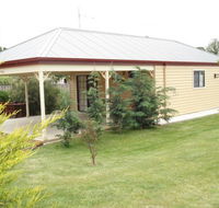 Gumtrees Cottage - Accommodation in Brisbane