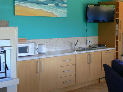 The Outlook Cabana - Accommodation in Brisbane 5
