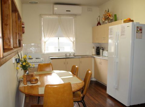 Executive Holiday Rental - Accommodation in Brisbane 2